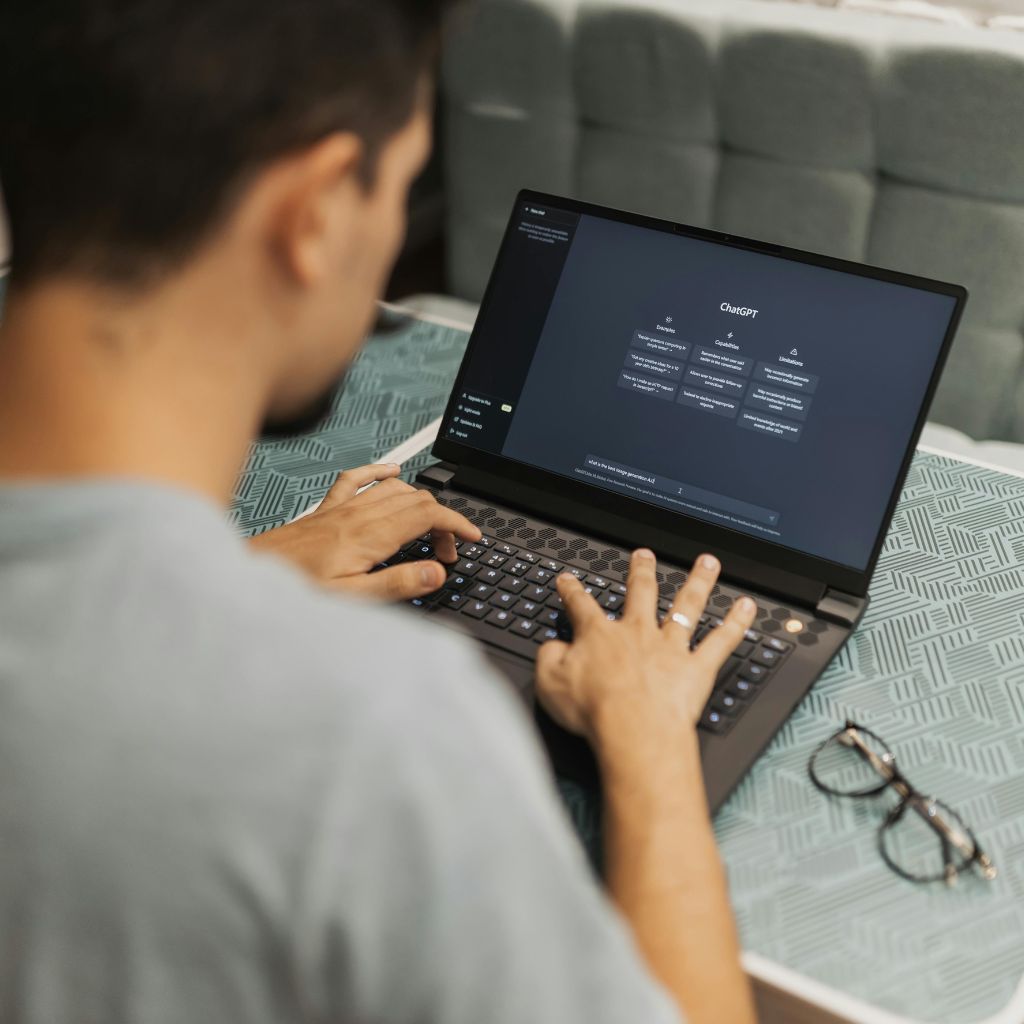 You are currently viewing Can I Copyright ChatGPT Output? (How To Do It)